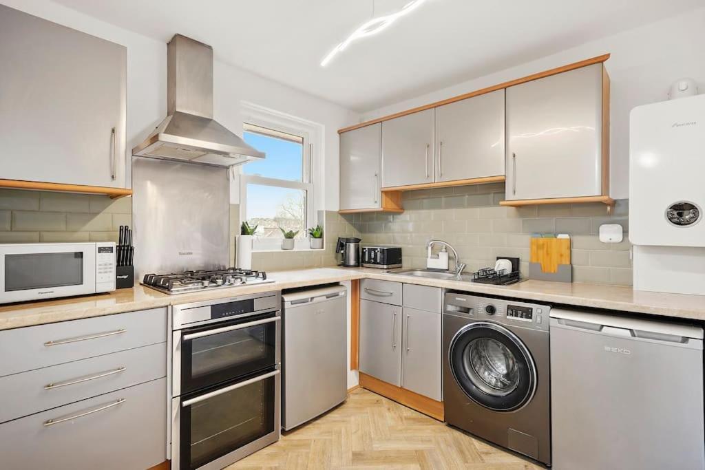 Cosy Apartment 5 Guests 3 Beds 1 Sofa Bed Lewisham Londra Dış mekan fotoğraf
